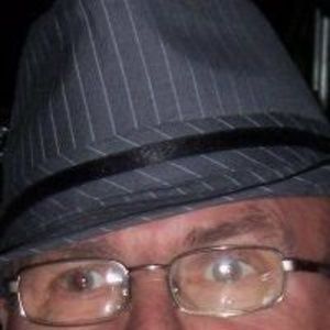 Meet your Posher, Roy